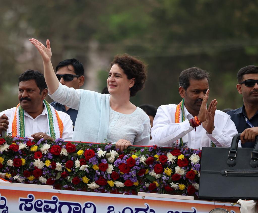 1.5 LAKH CRORE LOOT FROM STATE BJP GOVT THROUGH 40% COMMISSION – PRIYANAKA GHANDHI
