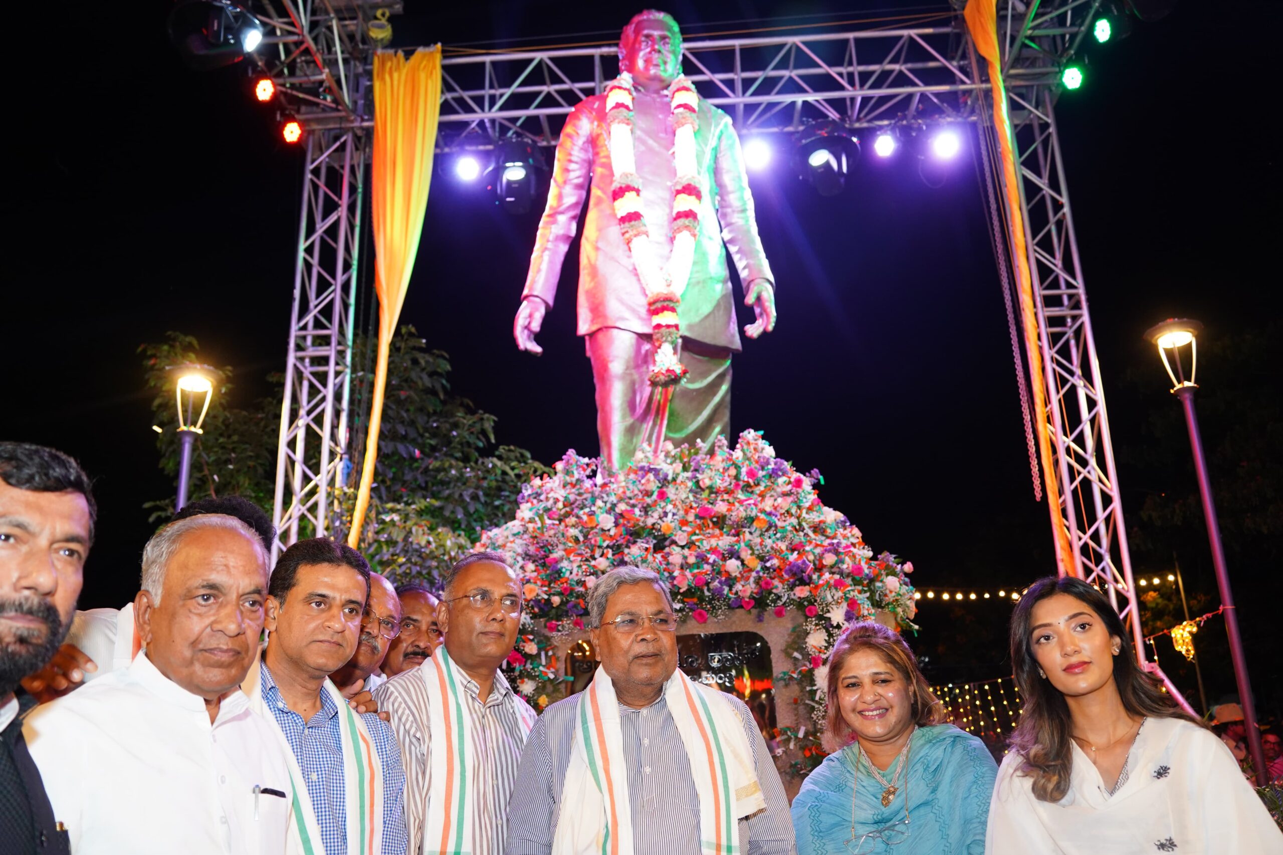 R.GUNDU RAO IS ONE OF THE GOOD CM IN KARNATAKA