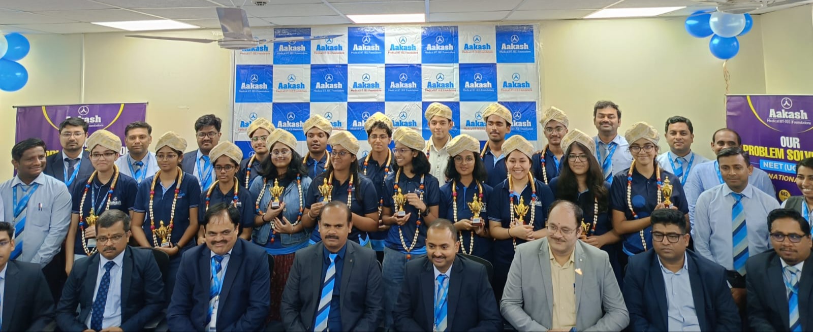 NEET UG 2025  – BHAVYA KOTHARI BECOMES SOUTH TOPPER