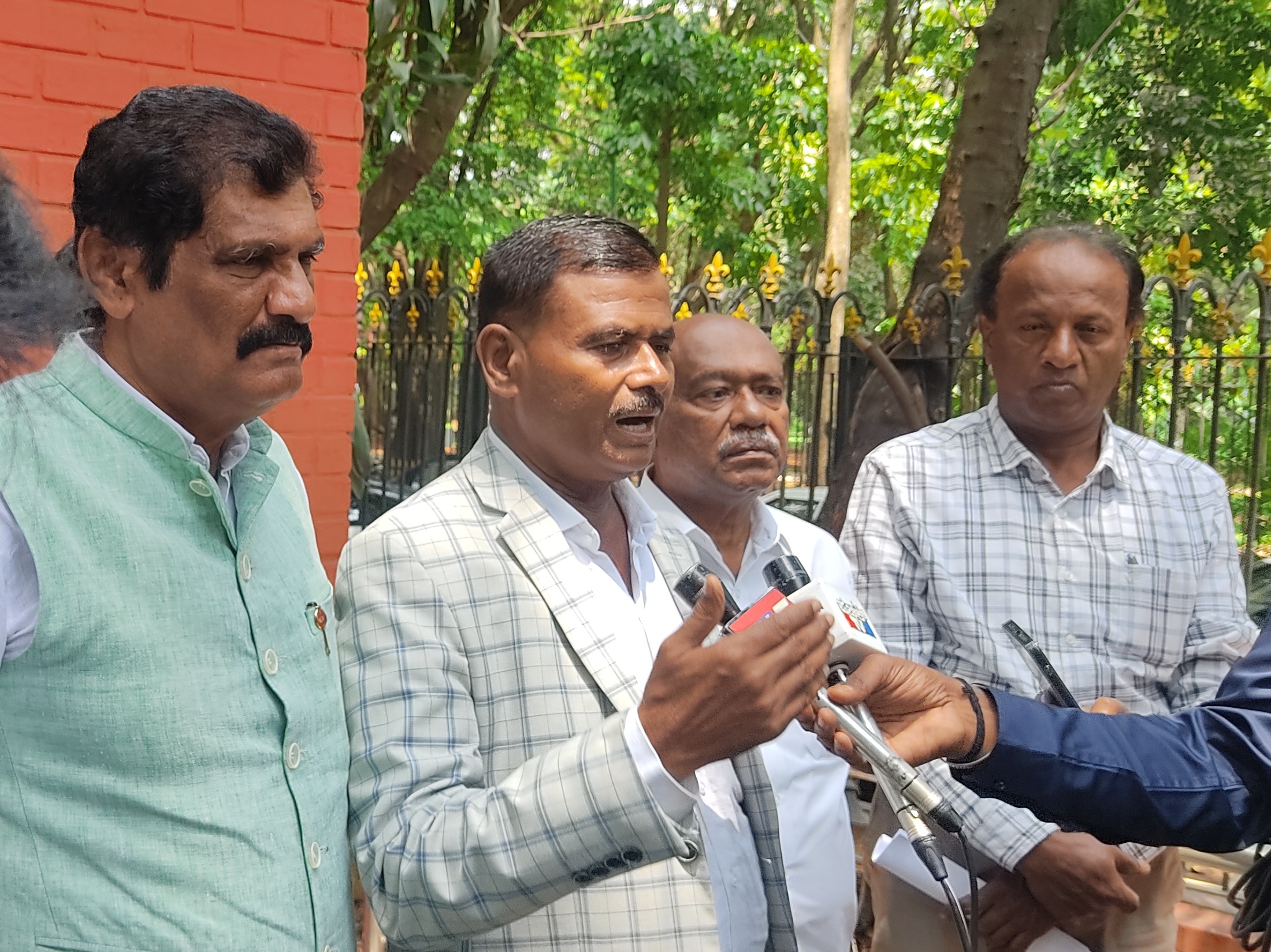 STATE VOKKALIGARA SANGHA OPPOSES IMPLIMENTATION OF KANTHA RAJU AND J.P HEGDE COMMISSION’S RESERVATION  REPORT ABOVE 50 %